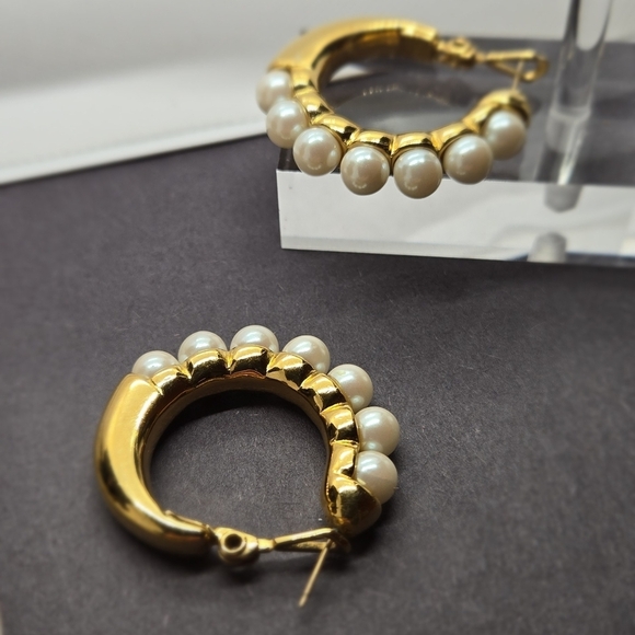 Monet Gold Tone Pearl Hoop Earrings - Picture 12 of 16